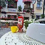 Oceans 7 Hotel 3*