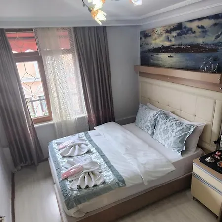 Hotel Oceans 7 Istanboel