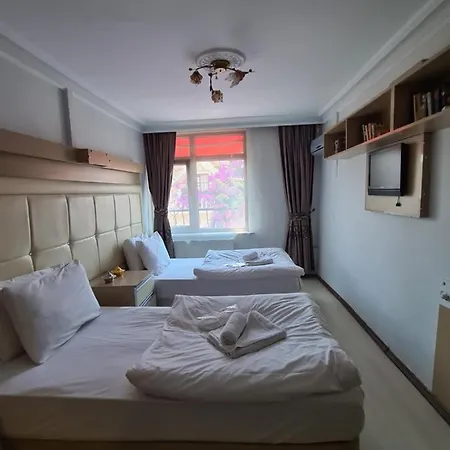 Hotel Oceans 7